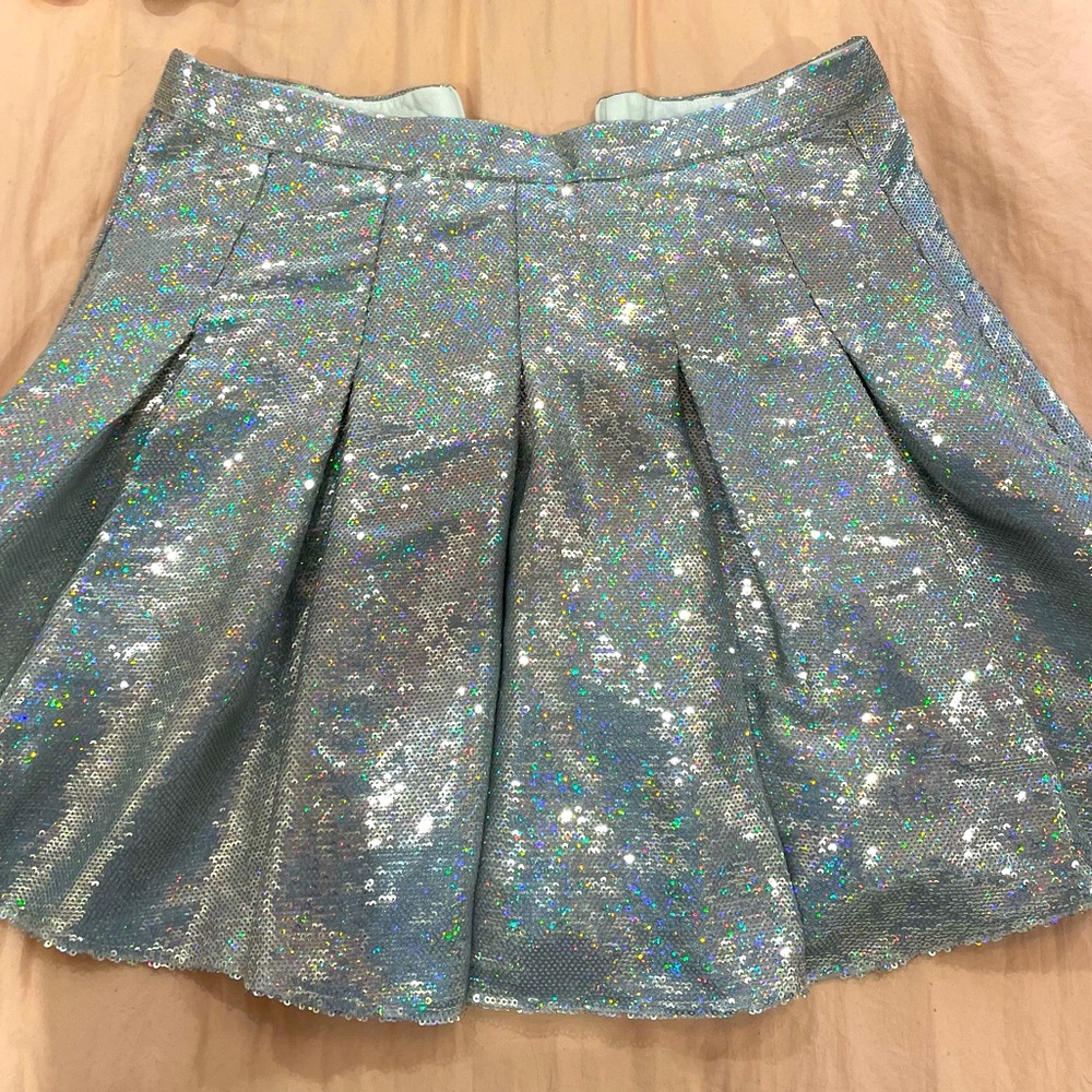 QUEEN OF SPARKLES SEQUIN TENNIS SKIRT